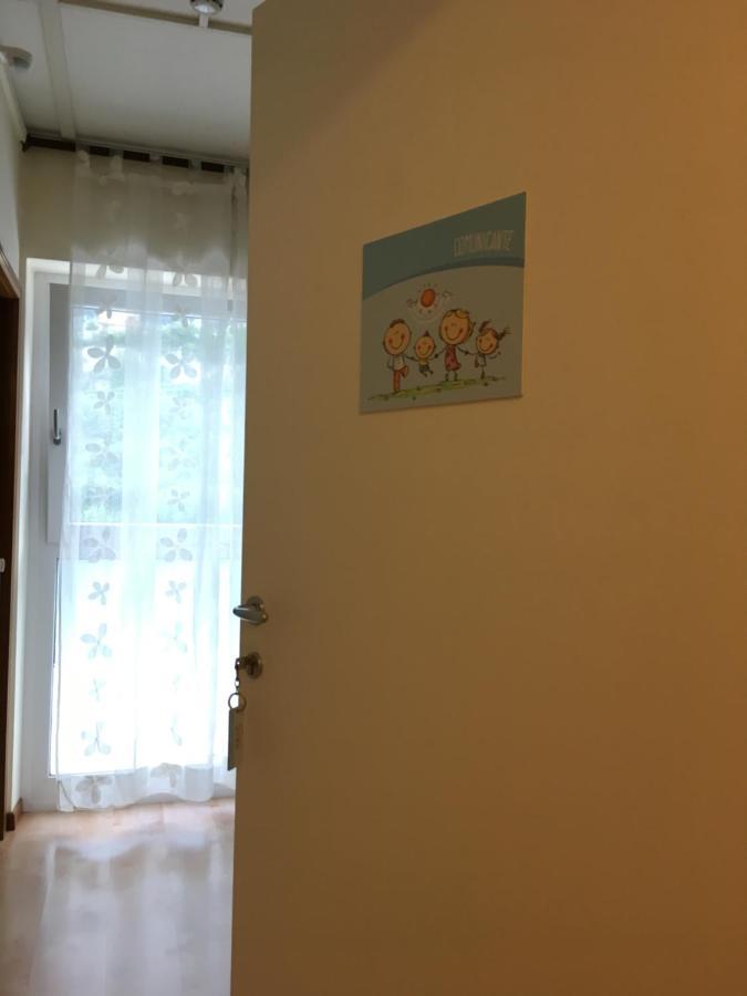 Hotel Vezzano Buitenkant foto