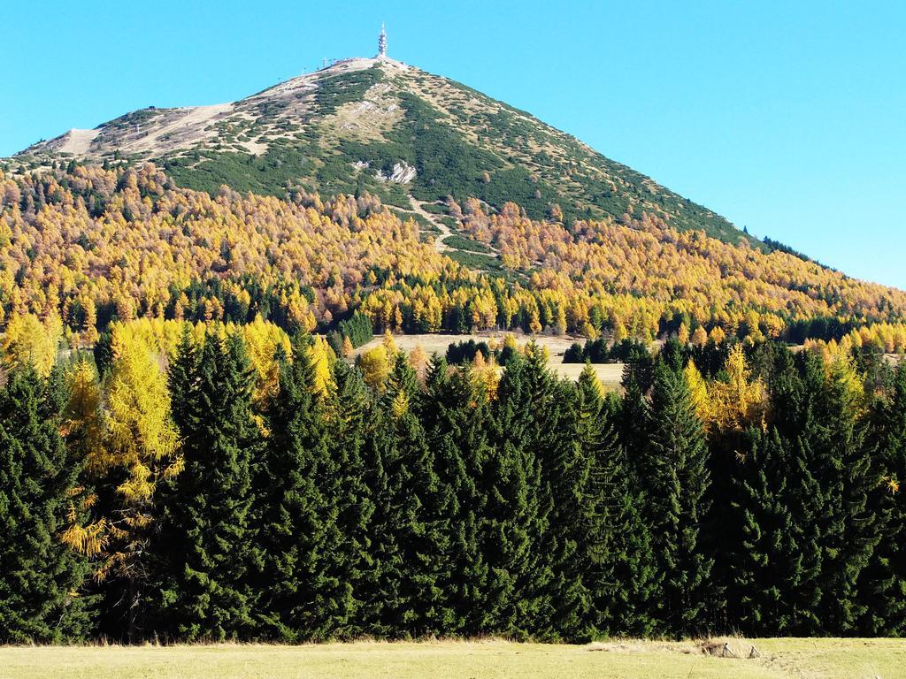 Hotel Vezzano Buitenkant foto